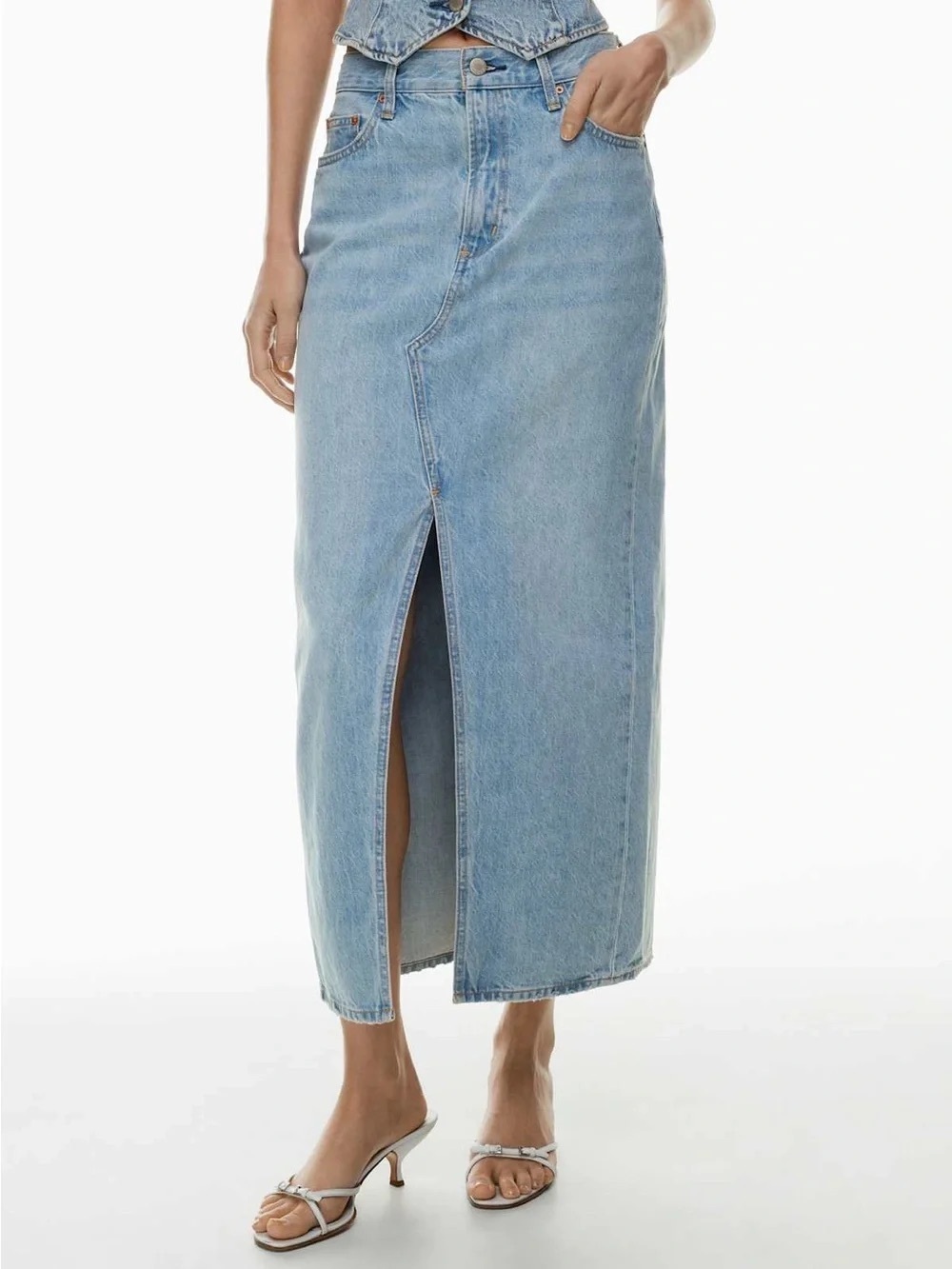 Aritzia Denim Forum The 90s Vintage Maxi Denim Skirt : 23